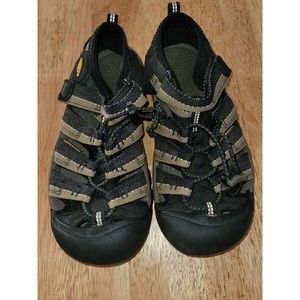 Keen Newport H2 Youth  Black Beige Sandals Shoes Sz 3
